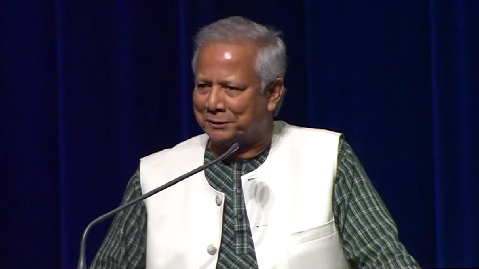 Grameen Bank Founder Has Tips for Entrepreneurs